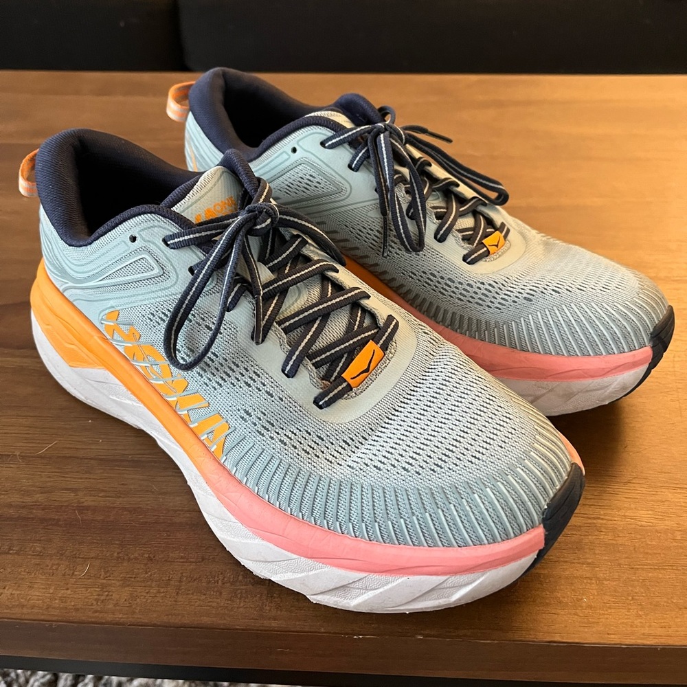 Hoka One One Bondi 7 Running Shoes - size 9.5 in Black Haze/Blue Iris